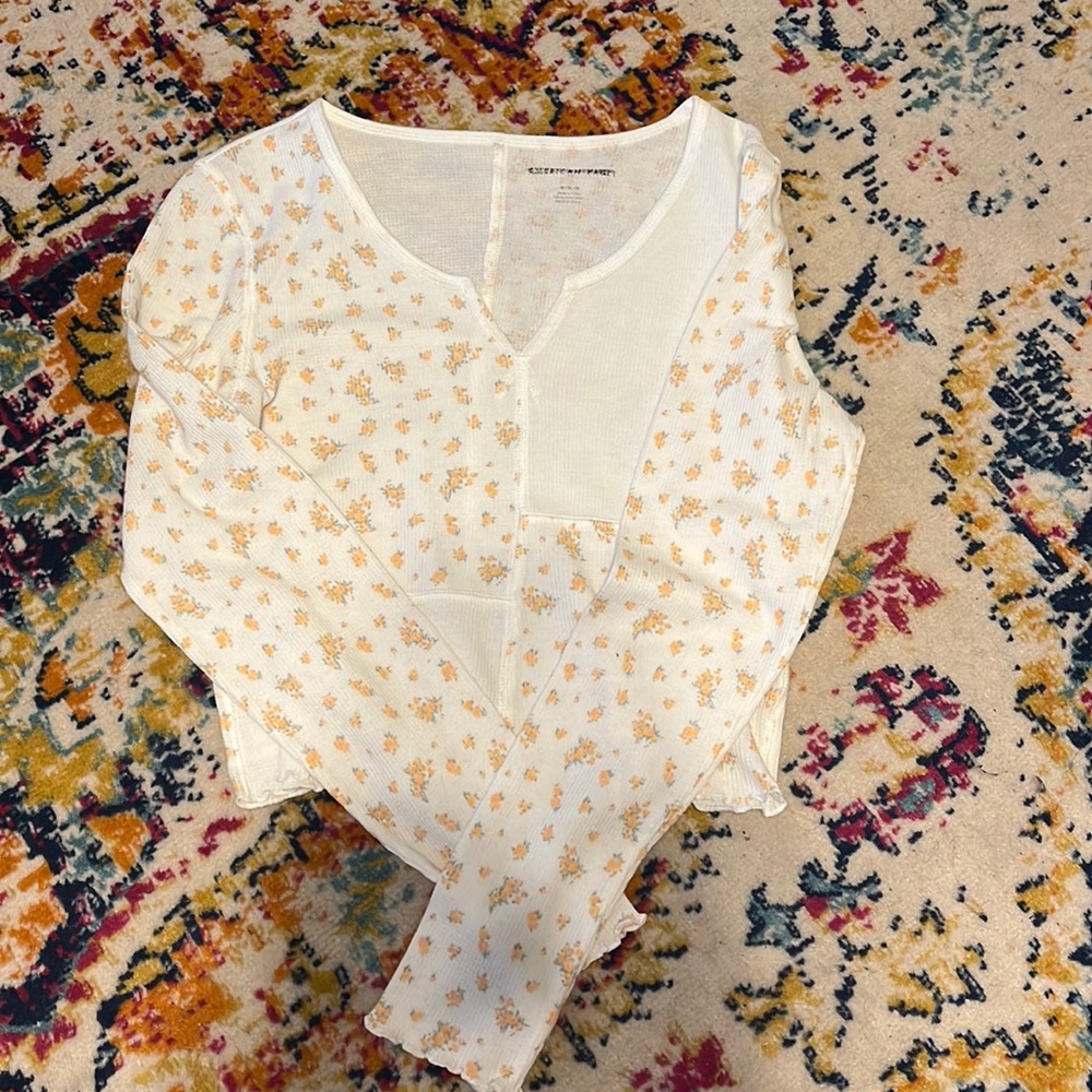 American eagle long sleeve crop top